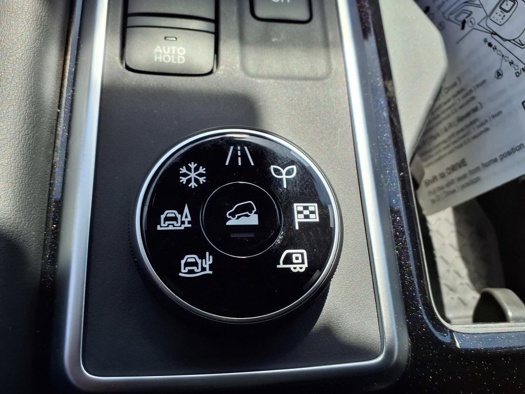 new 2026 Nissan Pathfinder car, priced at $40,288