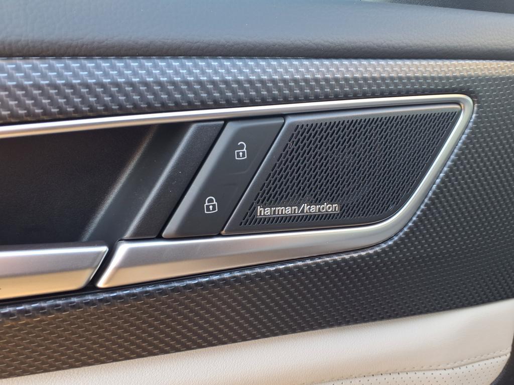 new 2026 Volkswagen Atlas Cross Sport car, priced at $50,795