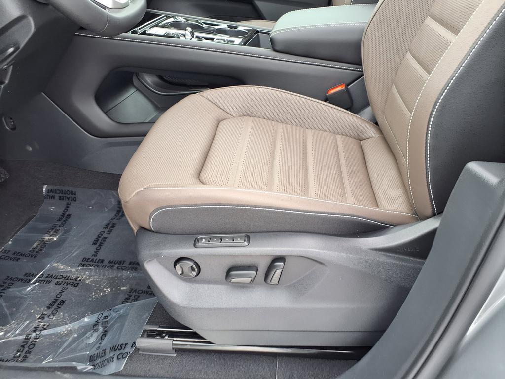 new 2026 Volkswagen Atlas car, priced at $47,608