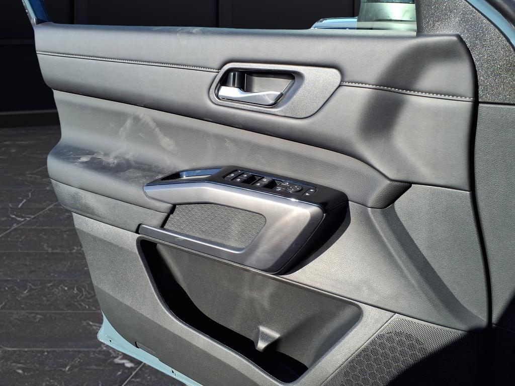 new 2026 Nissan Pathfinder car, priced at $42,524