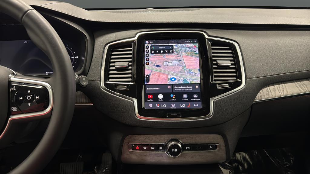 used 2024 Volvo XC90 Recharge Plug-In Hybrid car, priced at $51,803