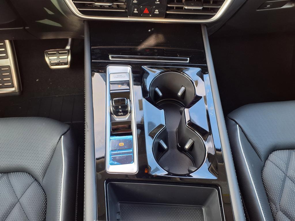 new 2026 Volkswagen Atlas car, priced at $51,197