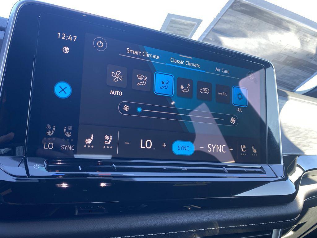 new 2026 Volkswagen Atlas Cross Sport car, priced at $44,310