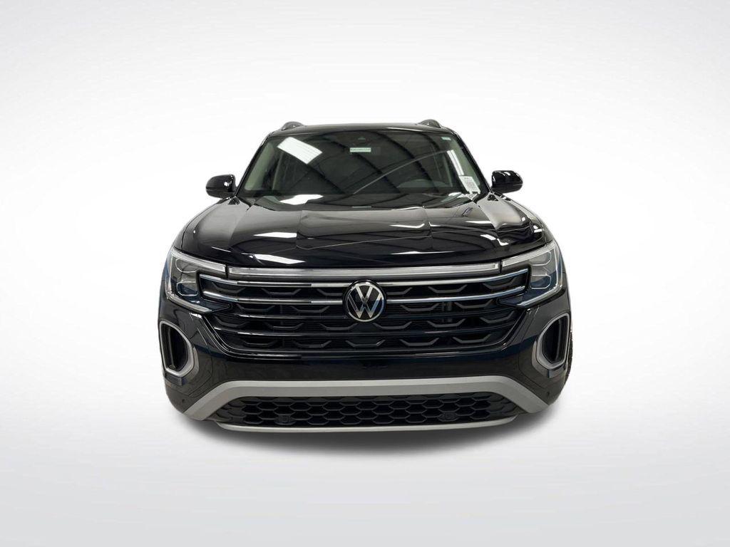 used 2024 Volkswagen Atlas car, priced at $30,172