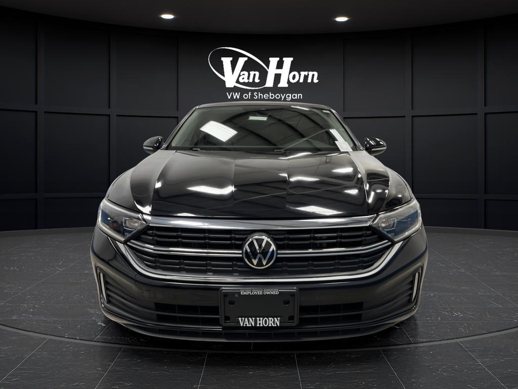 used 2022 Volkswagen Jetta car, priced at $20,595