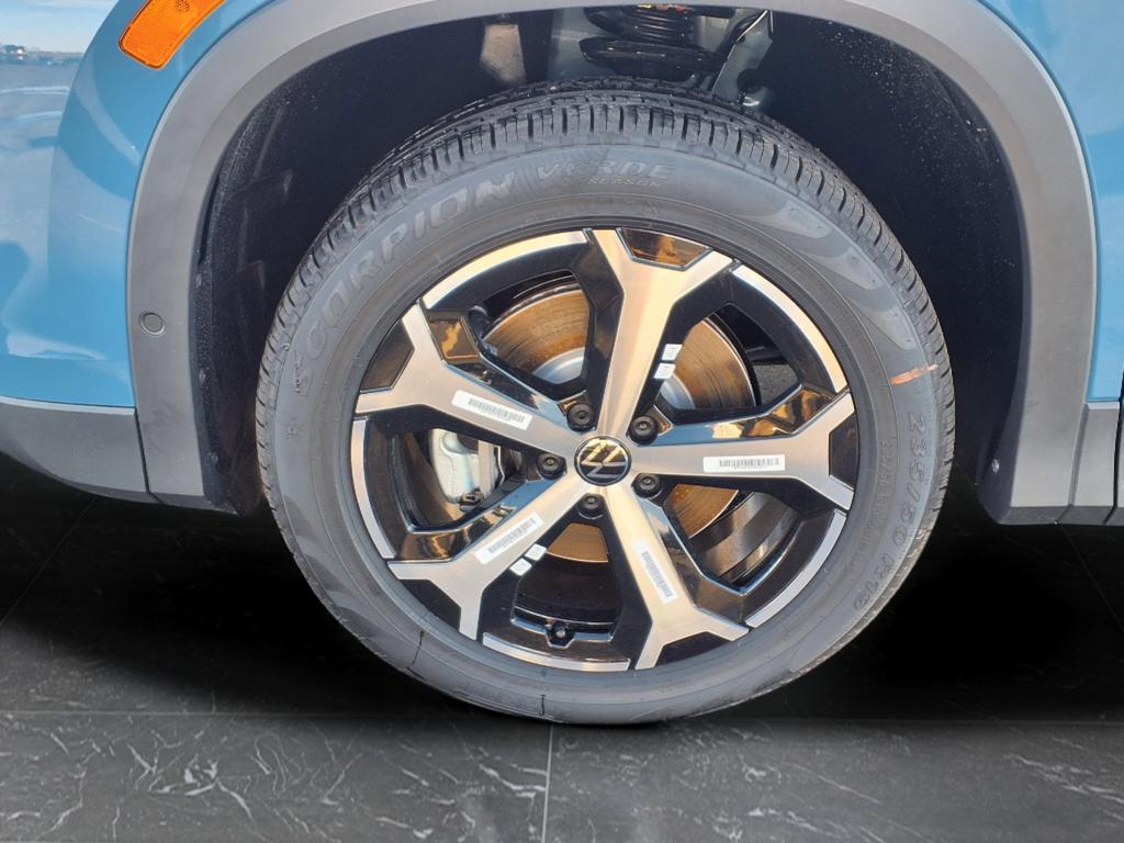 new 2026 Volkswagen Tiguan car, priced at $34,183