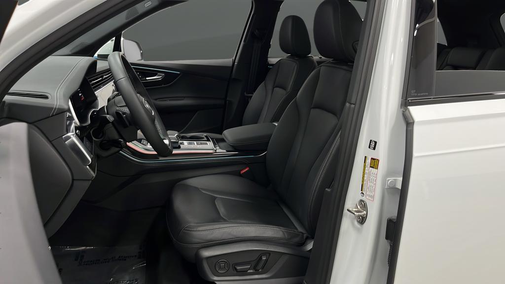 used 2025 Audi Q7 car, priced at $54,380