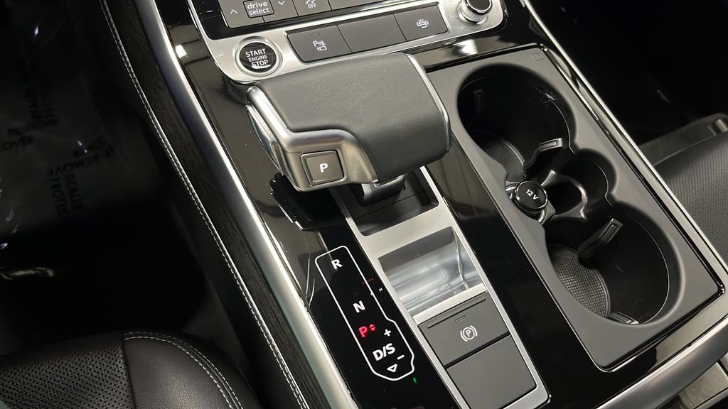 used 2025 Audi Q7 car, priced at $54,380