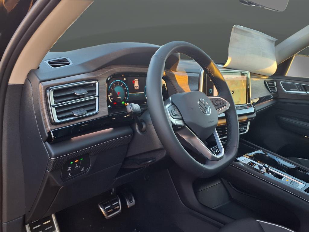 new 2026 Volkswagen Atlas car, priced at $51,353