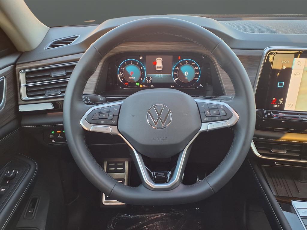 new 2026 Volkswagen Atlas car, priced at $51,353