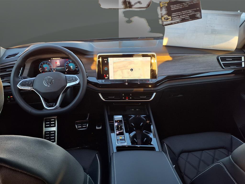 new 2026 Volkswagen Atlas car, priced at $51,353