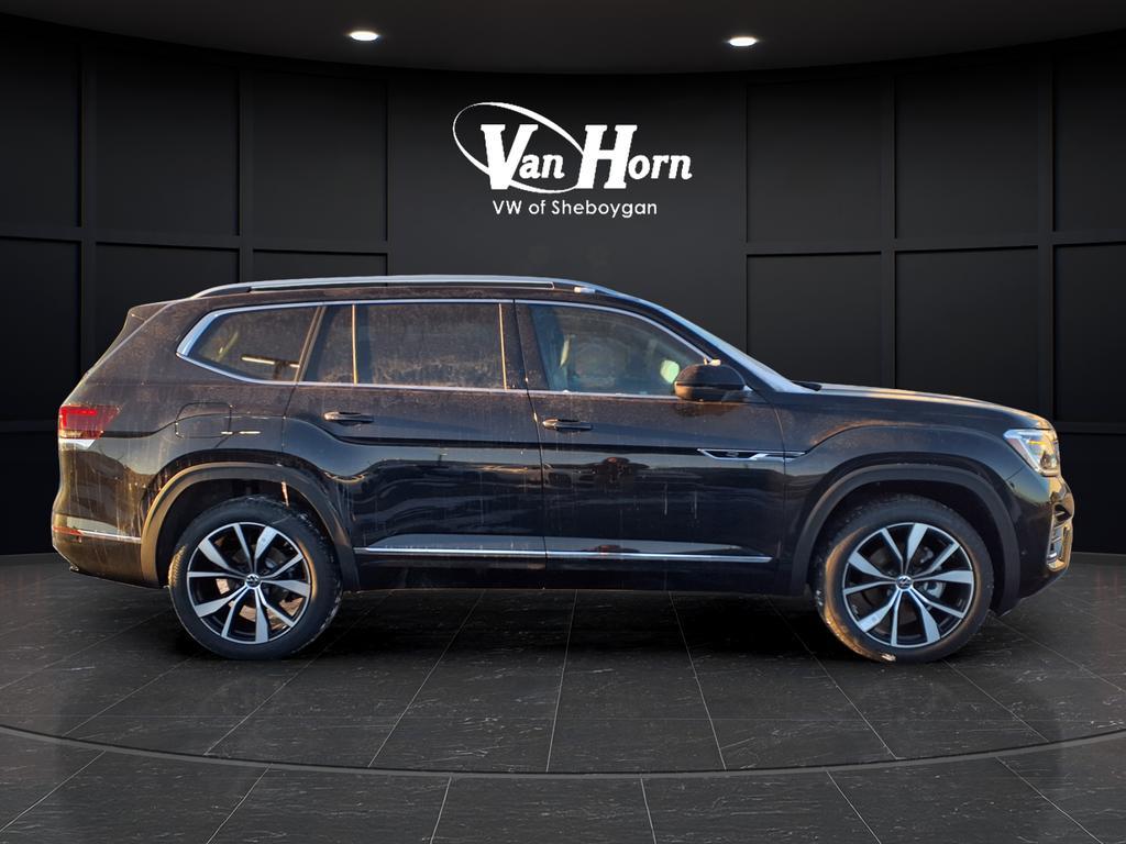 new 2026 Volkswagen Atlas car, priced at $51,353
