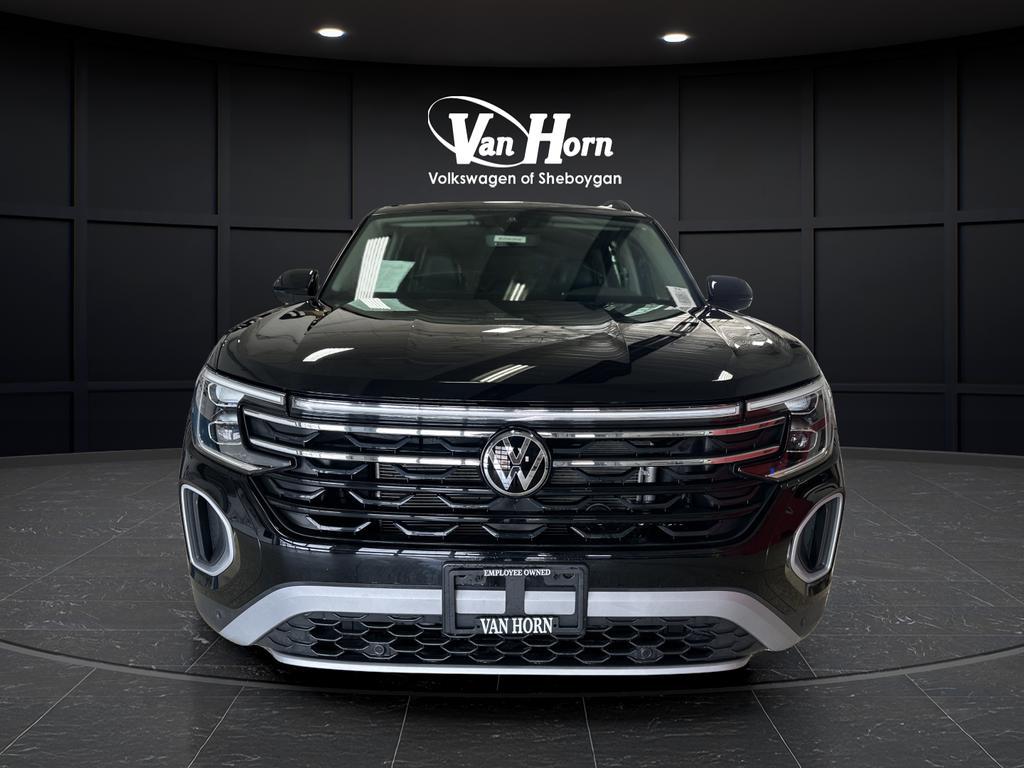 used 2024 Volkswagen Atlas car, priced at $36,995