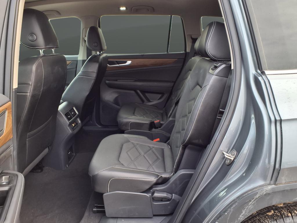 used 2024 Volkswagen Atlas car, priced at $30,995