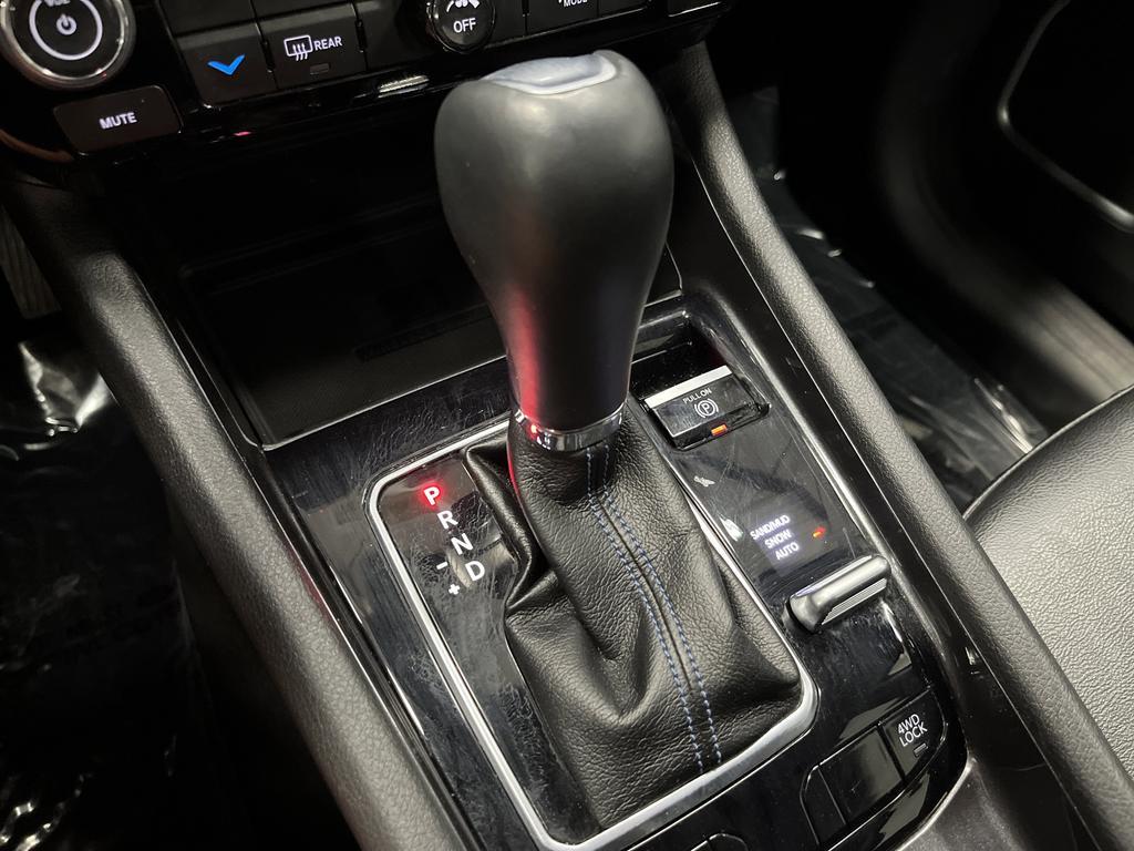 used 2022 Jeep Compass car, priced at $16,622