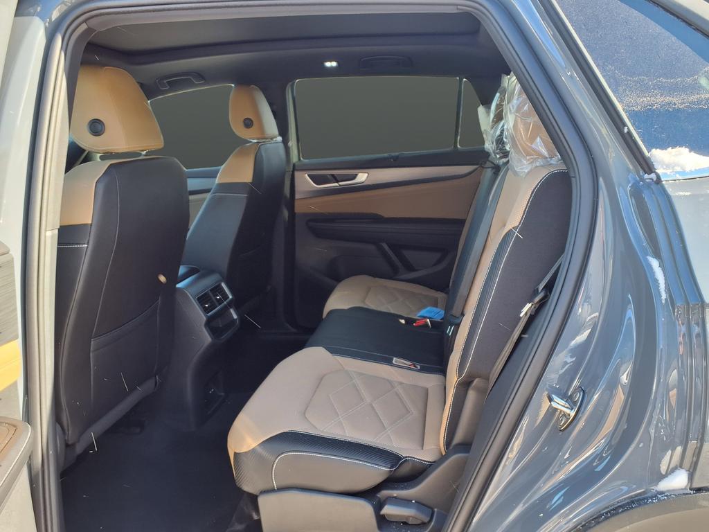 new 2026 Volkswagen Atlas Cross Sport car, priced at $42,590