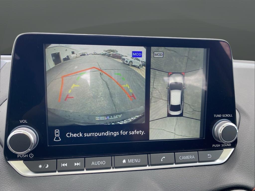 new 2025 Nissan Sentra car, priced at $23,613