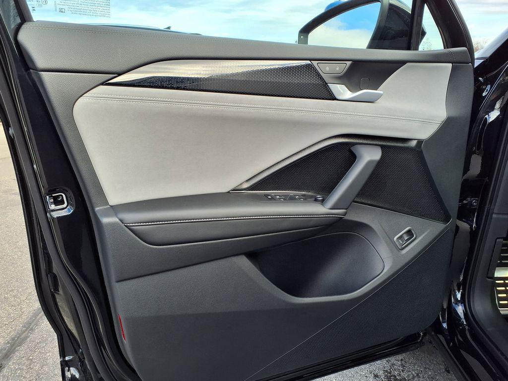 new 2026 Volkswagen Tiguan car, priced at $38,549