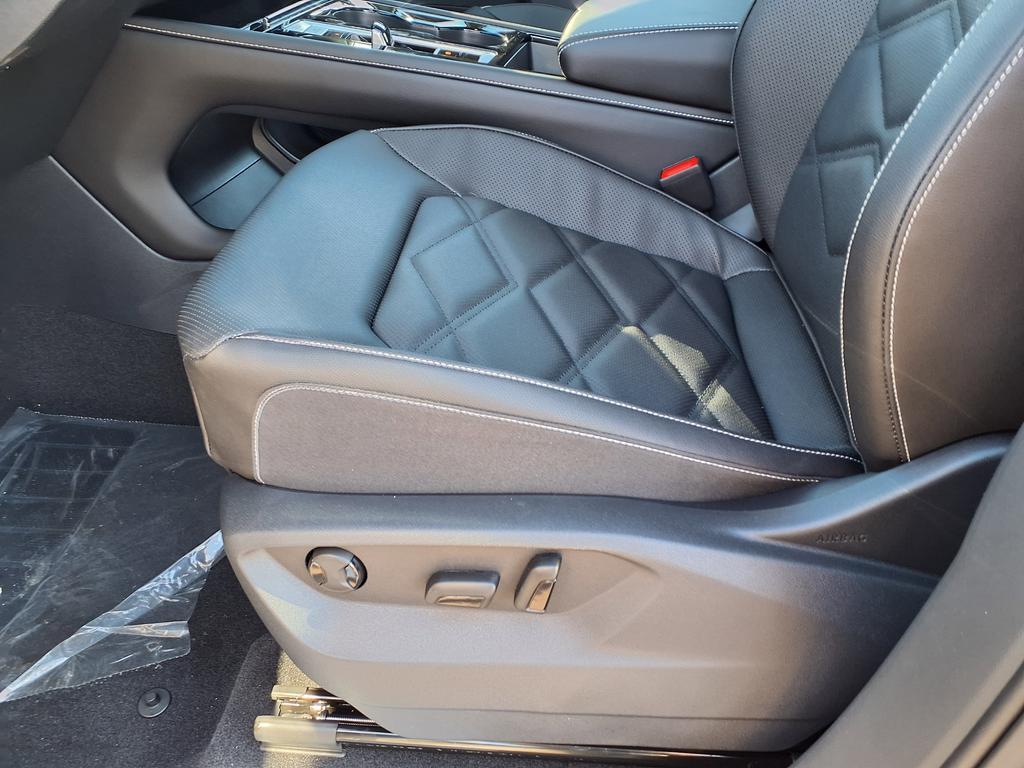 new 2026 Volkswagen Atlas car, priced at $44,758