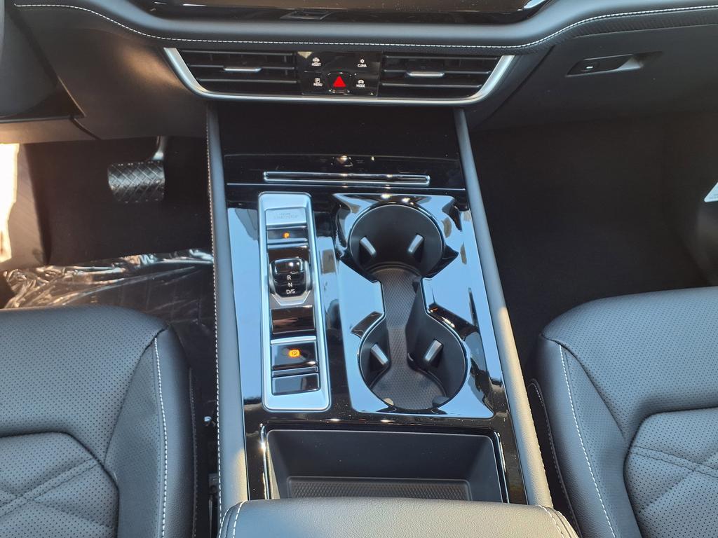 new 2026 Volkswagen Atlas car, priced at $44,758