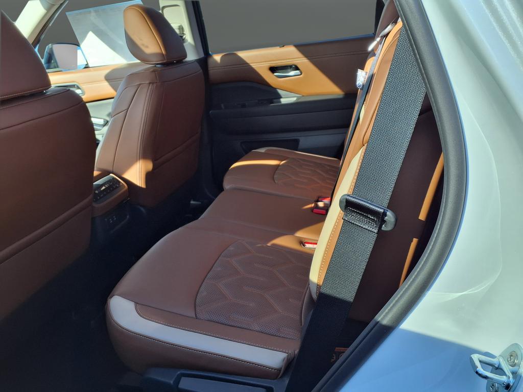 new 2026 Nissan Pathfinder car, priced at $49,347