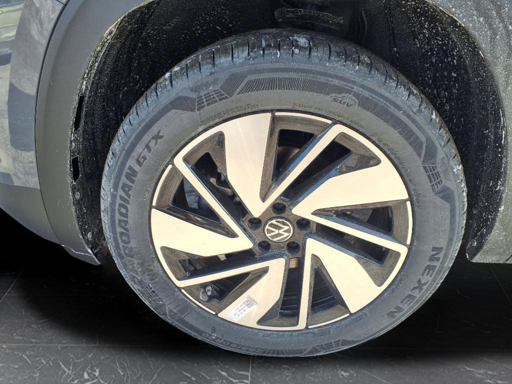 new 2026 Volkswagen Atlas car, priced at $47,452