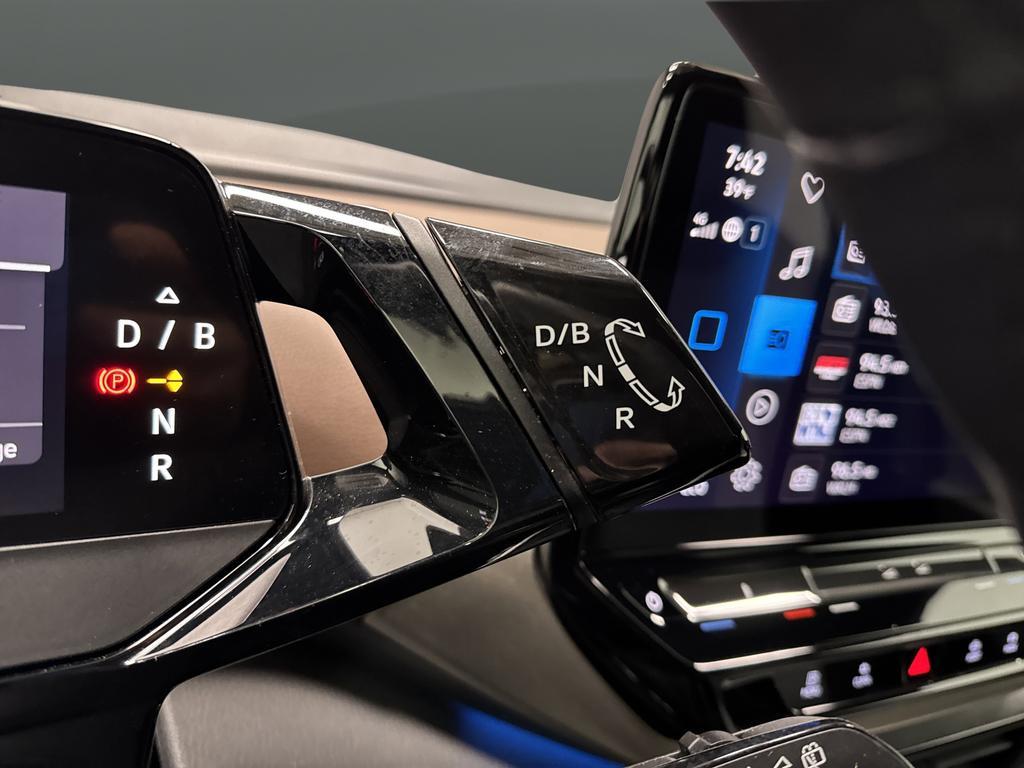 used 2023 Volkswagen ID.4 car, priced at $18,795