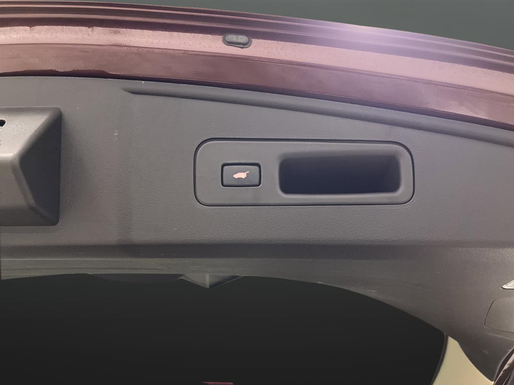 used 2018 Acura MDX car, priced at $18,995