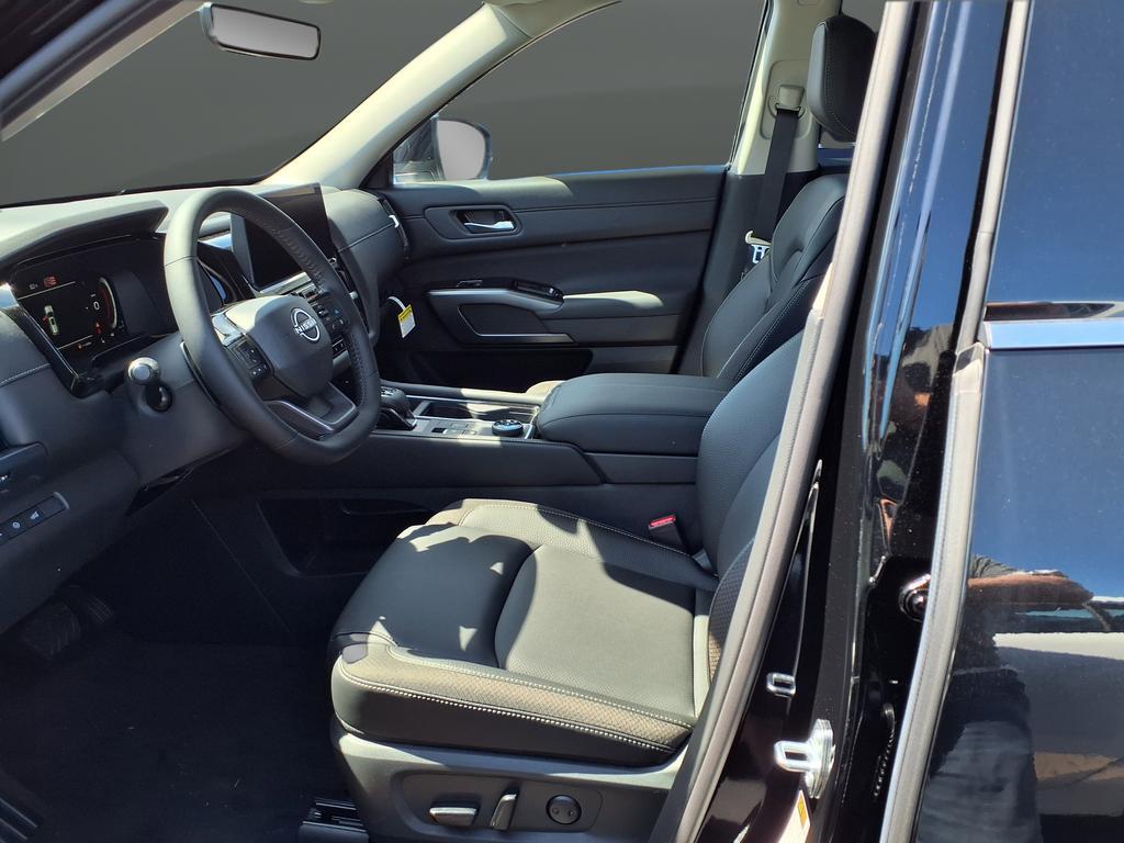 new 2026 Nissan Pathfinder car, priced at $40,668
