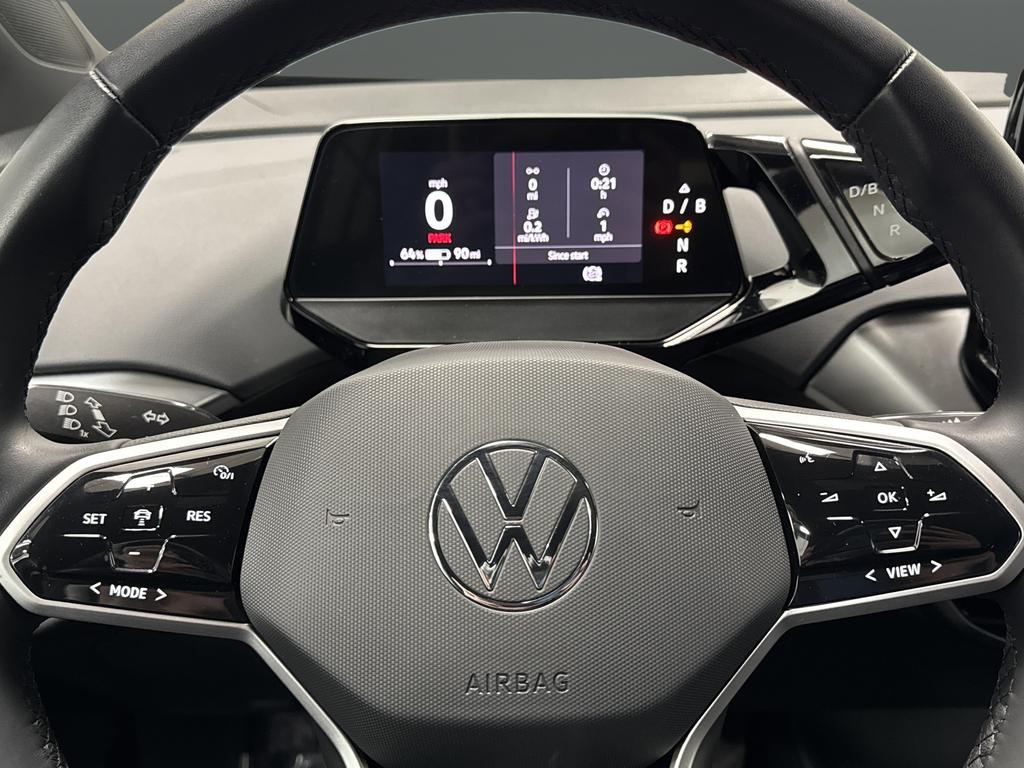 used 2021 Volkswagen ID.4 car, priced at $18,922