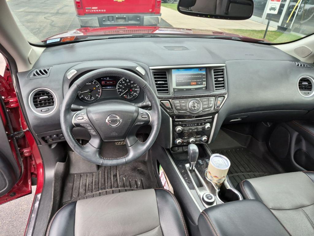 used 2020 Nissan Pathfinder car, priced at $22,420