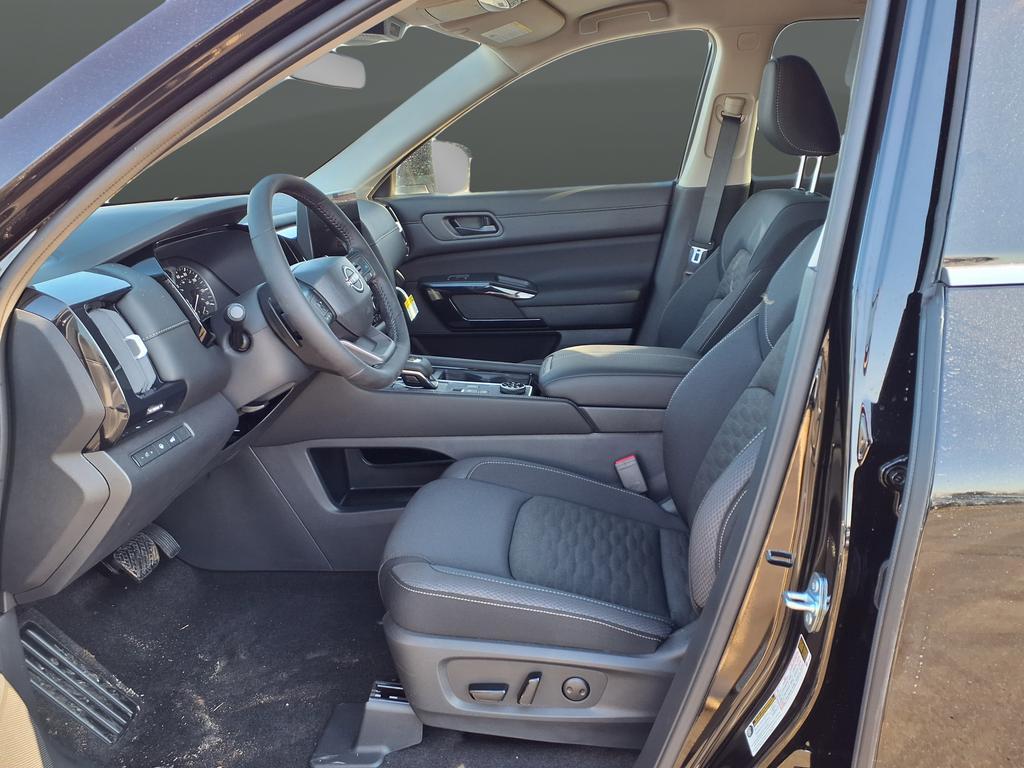 new 2026 Nissan Pathfinder car, priced at $39,655