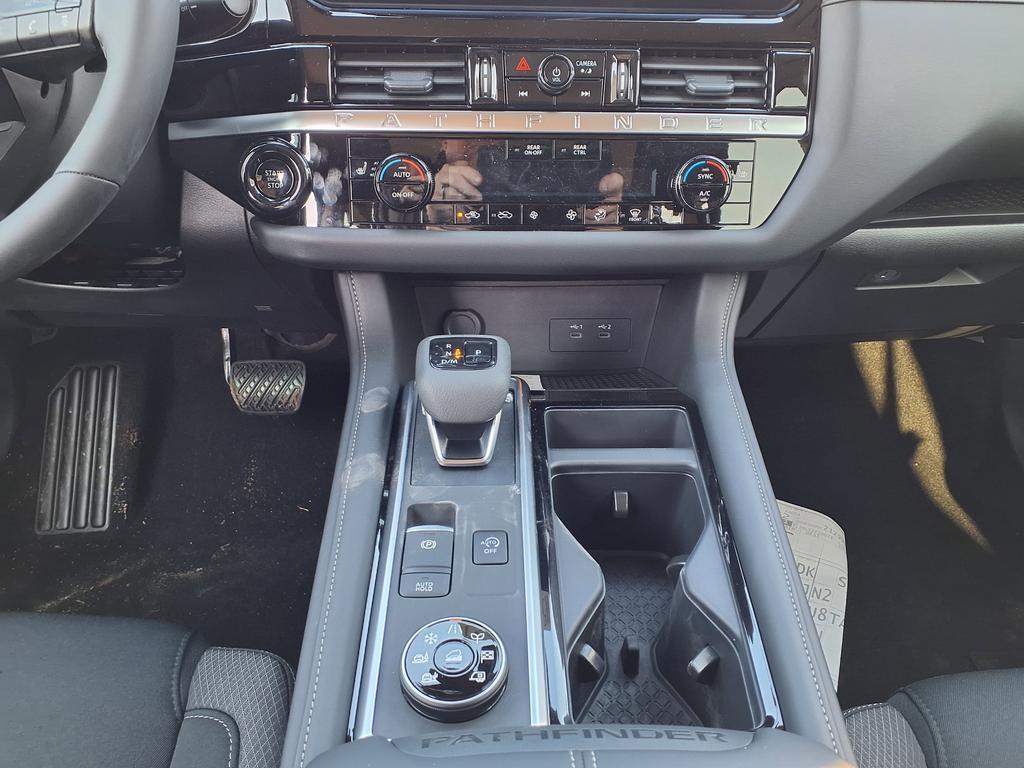 new 2026 Nissan Pathfinder car, priced at $39,655