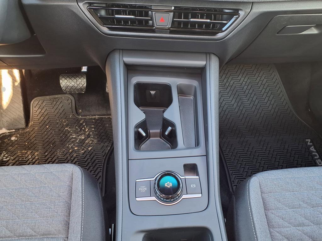 new 2026 Volkswagen Tiguan car, priced at $31,338