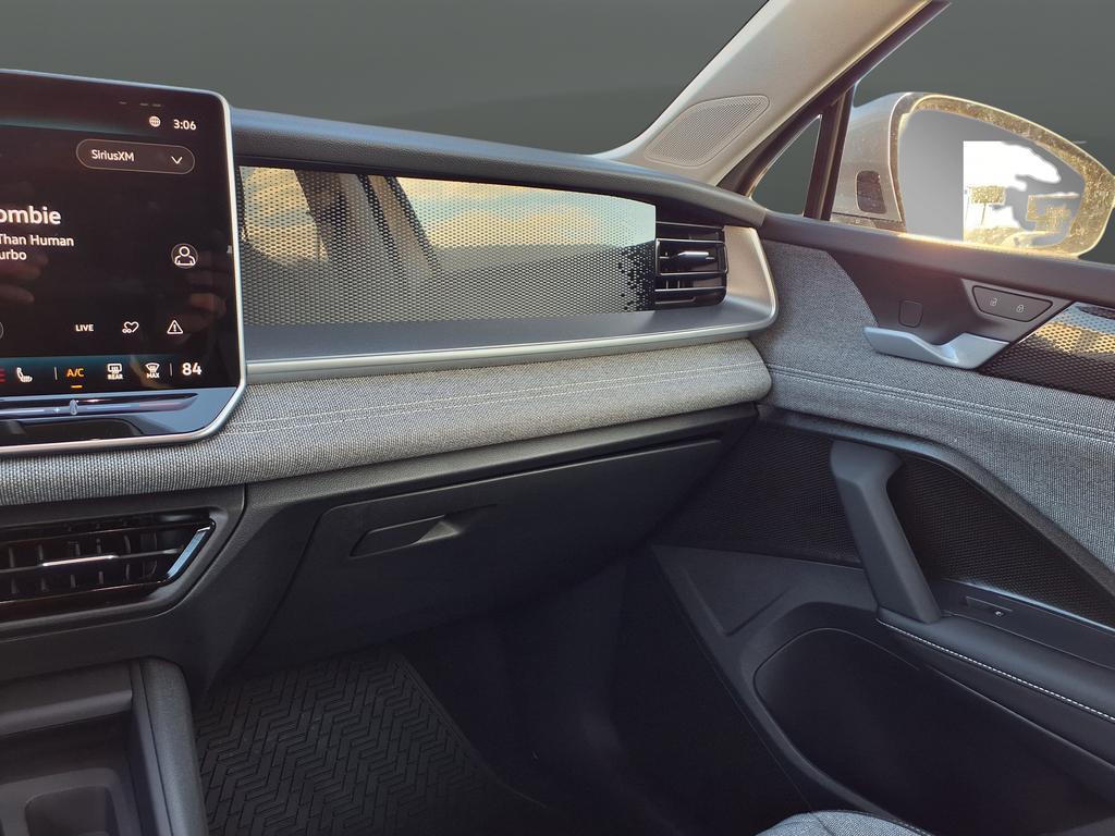 new 2026 Volkswagen Tiguan car, priced at $31,338