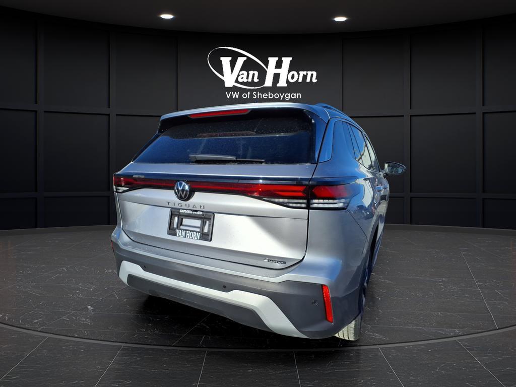 new 2026 Volkswagen Tiguan car, priced at $31,338
