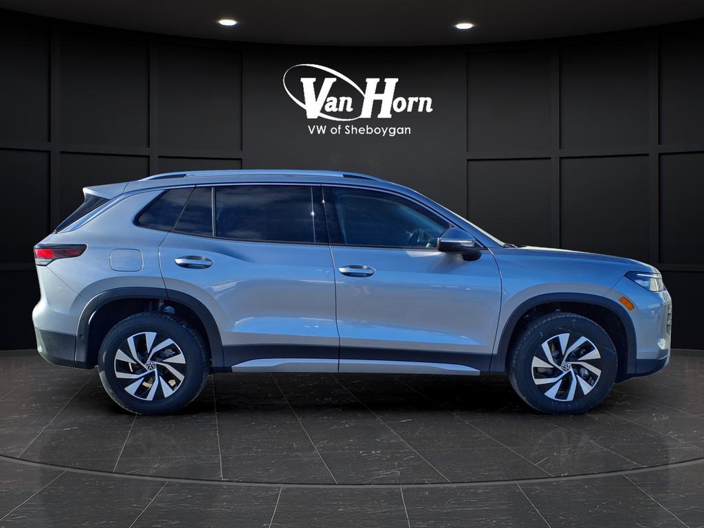 new 2026 Volkswagen Tiguan car, priced at $31,338