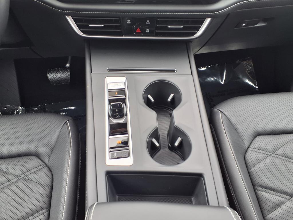 new 2026 Volkswagen Atlas car, priced at $39,940