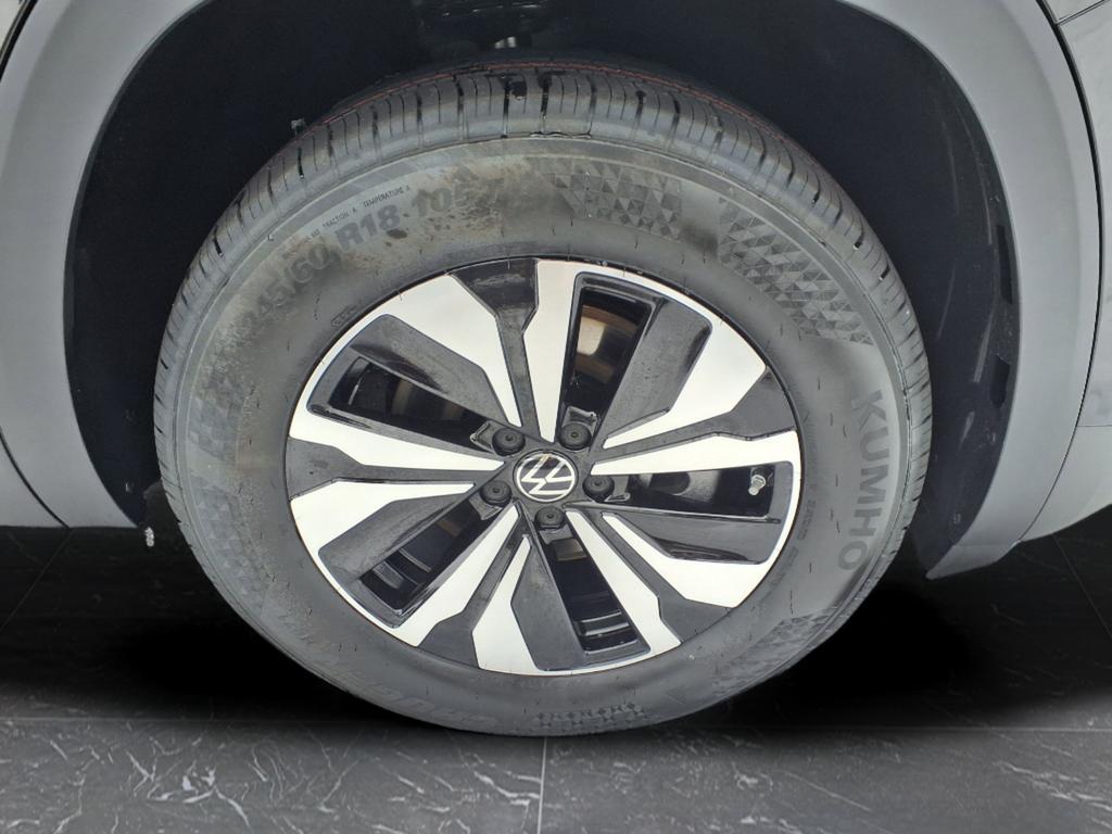 new 2026 Volkswagen Atlas car, priced at $39,940