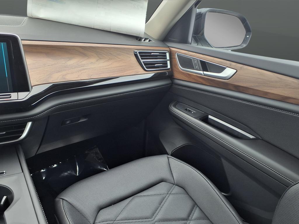 new 2026 Volkswagen Atlas car, priced at $39,940