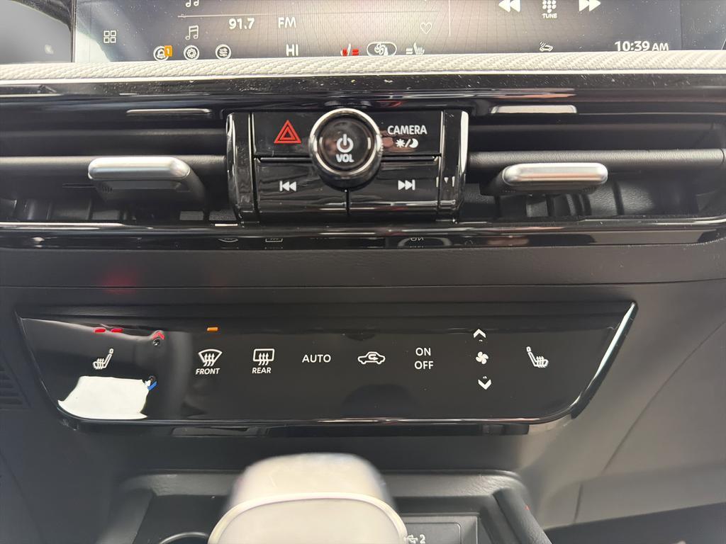 new 2026 Nissan Kicks car, priced at $27,972