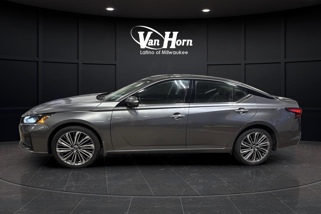 used 2023 Nissan Altima car, priced at $22,465