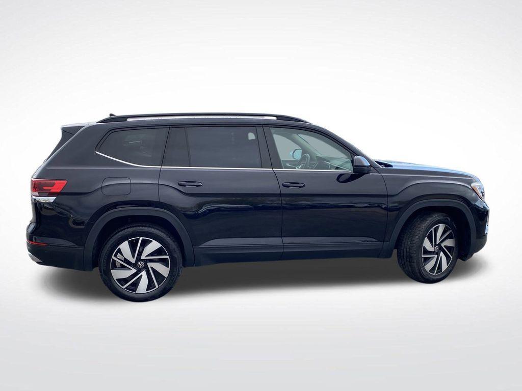 used 2025 Volkswagen Atlas car, priced at $31,982
