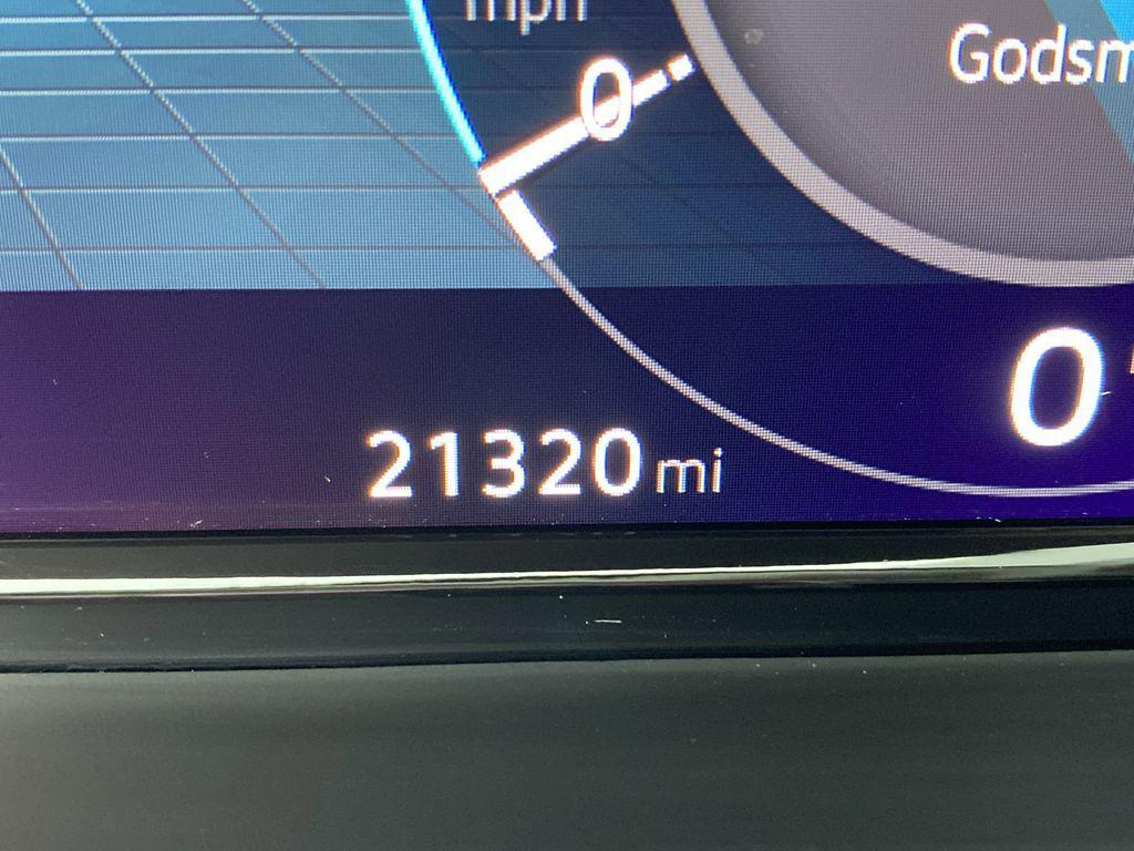 used 2025 Volkswagen Atlas car, priced at $31,982