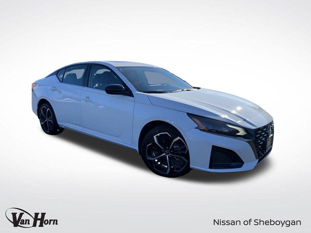 new 2025 Nissan Altima car, priced at $30,510