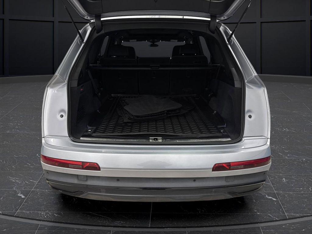 used 2022 Audi Q7 car, priced at $27,995