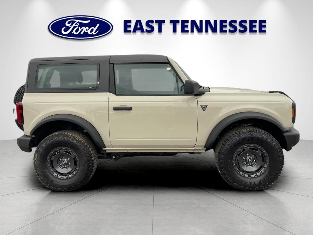 new 2025 Ford Bronco car, priced at $51,435