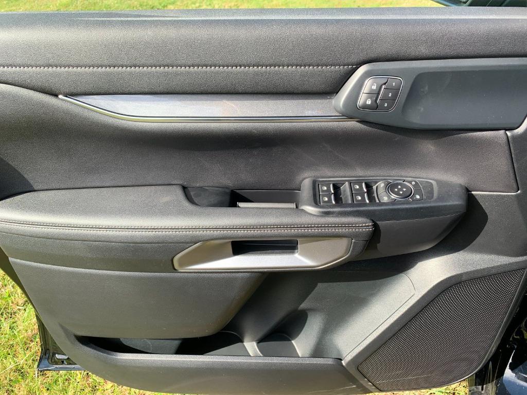 new 2025 Ford Ranger car, priced at $46,415