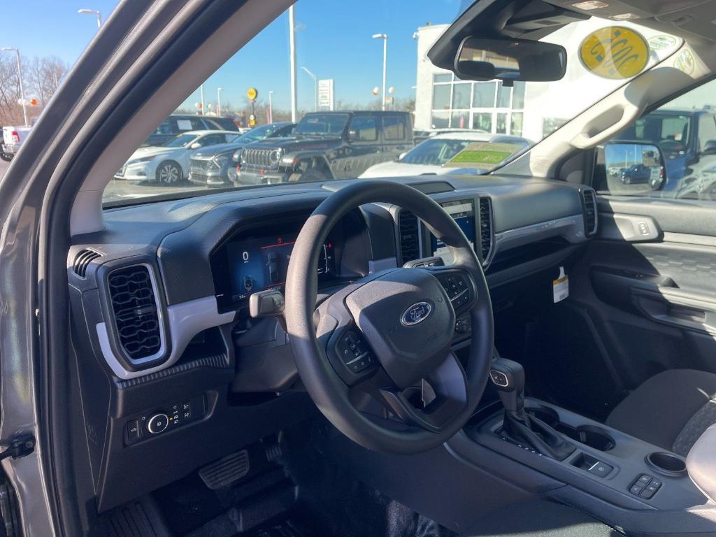 new 2025 Ford Ranger car, priced at $36,920