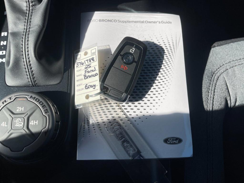 new 2025 Ford Bronco car, priced at $45,440